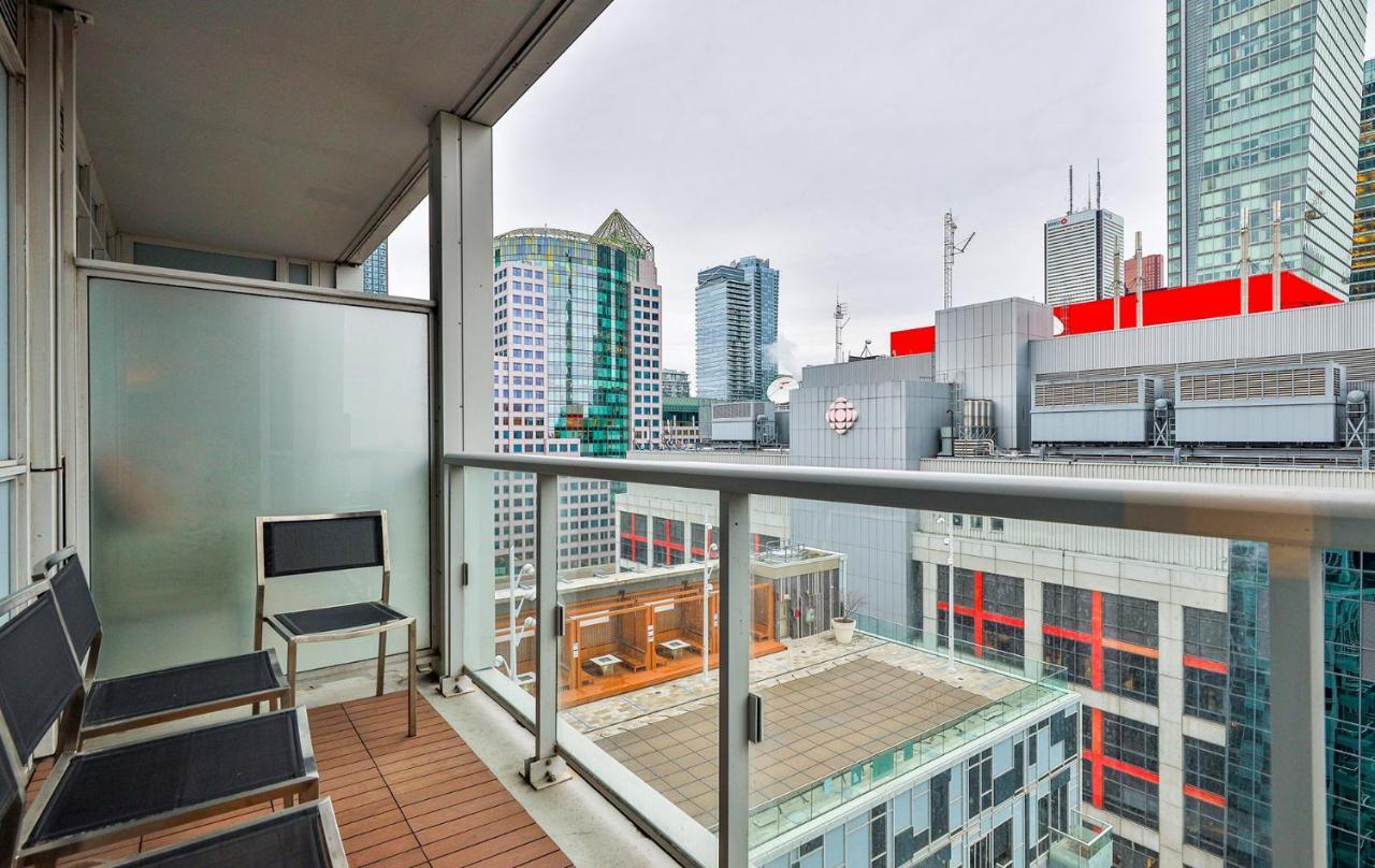 Luxury Condo Prime Location Toronto Exterior foto